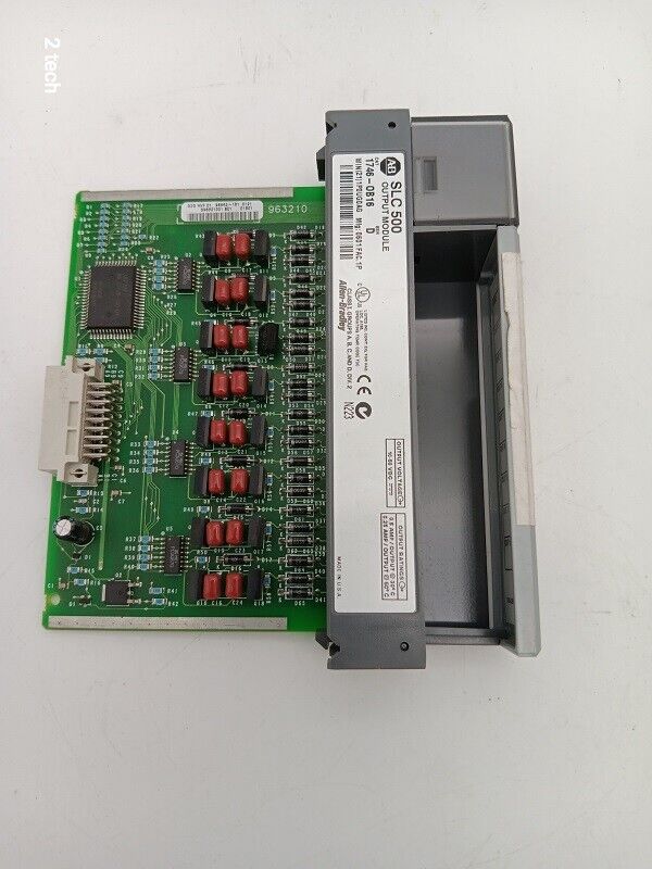 Allen-Bradley output module SLC 500